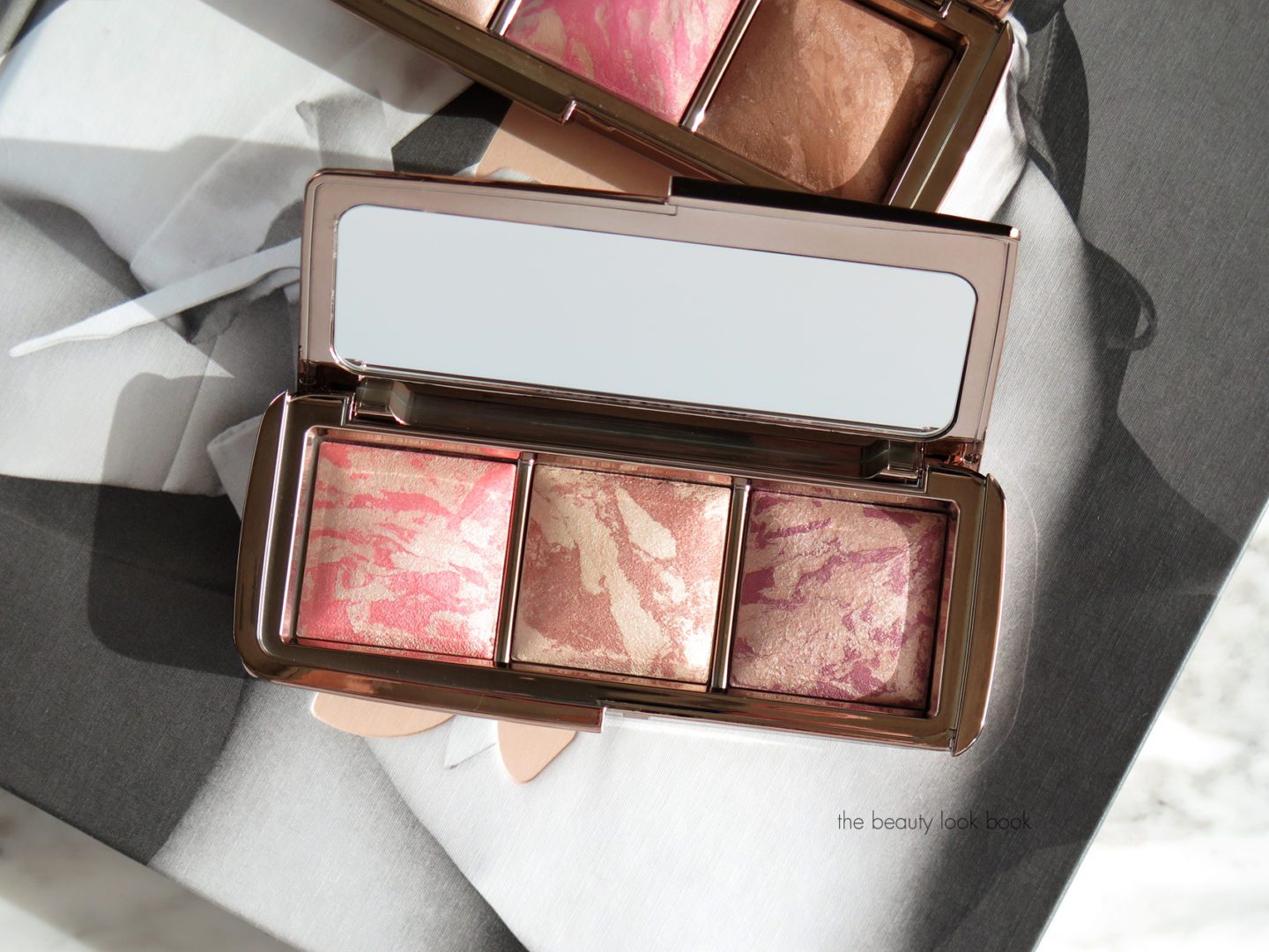 Hourglass Ambient Strobe Lighting Blush Palette reviewed from Fashion Groom Spot Blog