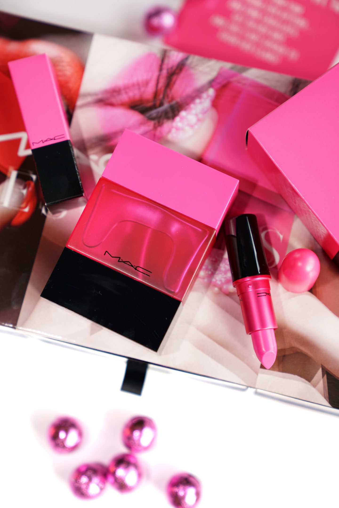 Review and swatches of the MAC Shadescents Collection featuring Candy Yum-Yum Lipstick and Eau de Parfum via Fashion Groom Spot blog