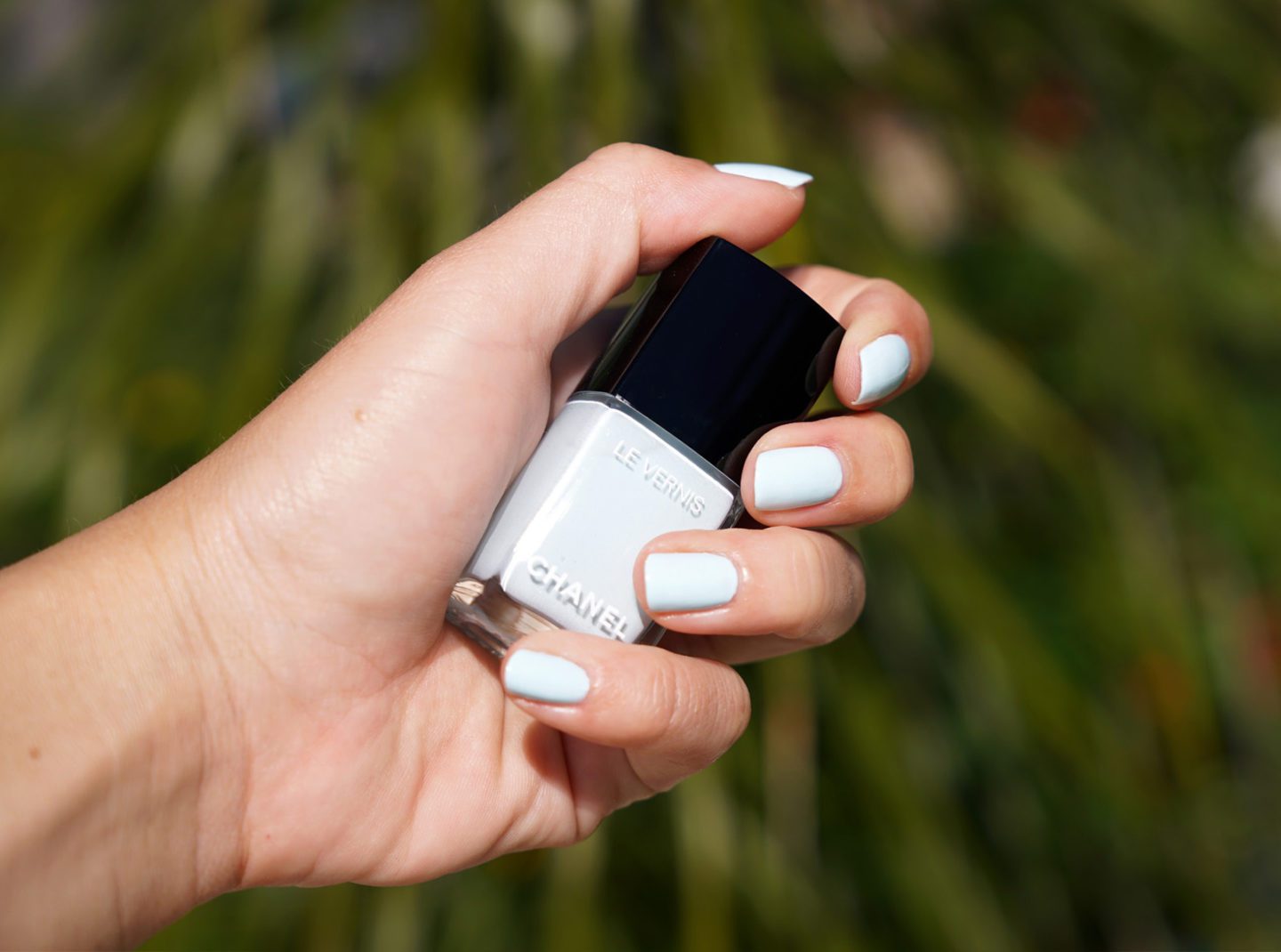 Chanel Le Vernis Bleu Pastel | Fashion Groom Spot