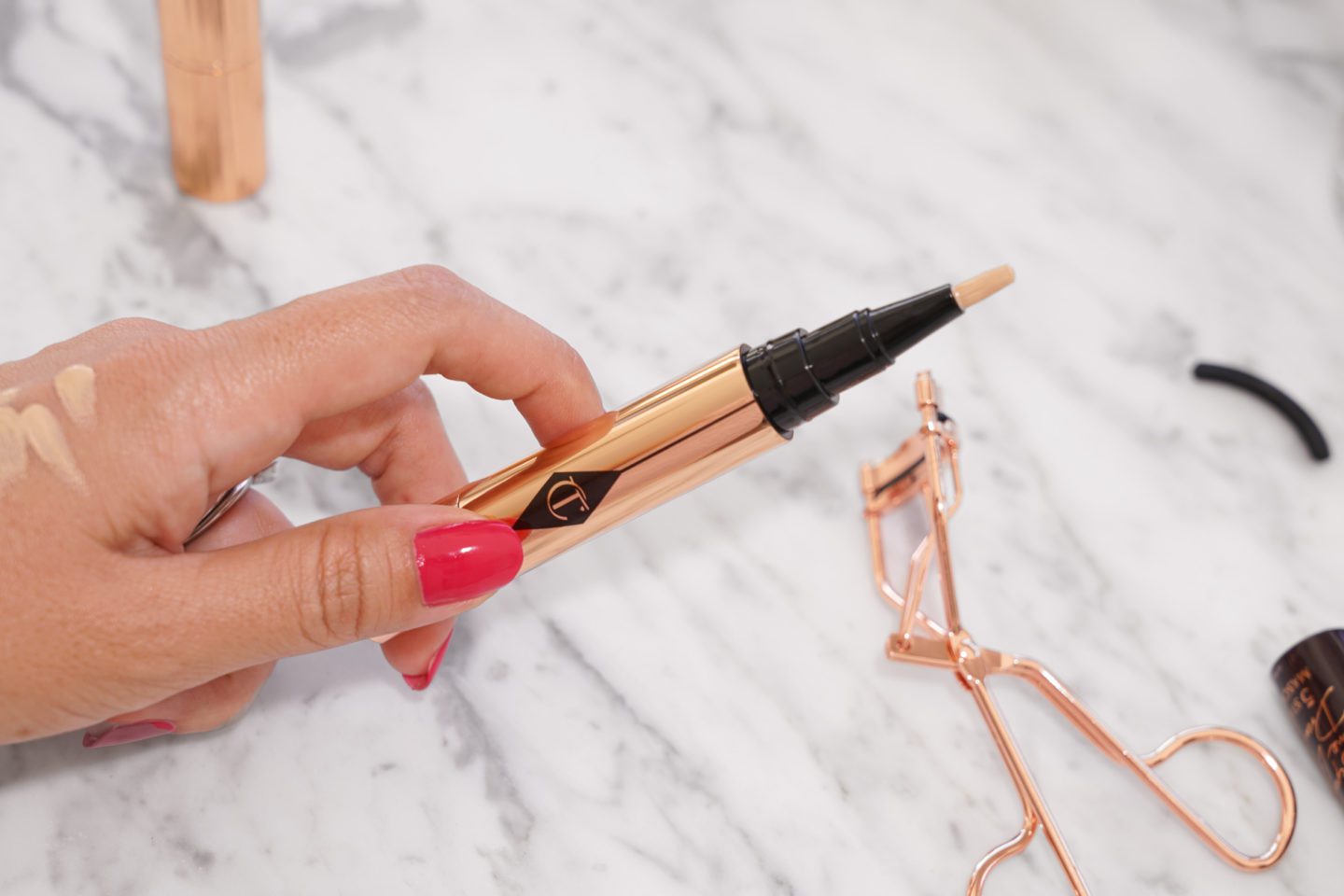 Charlotte Tilbury The Retoucher Concealer | Fashion Groom Spot