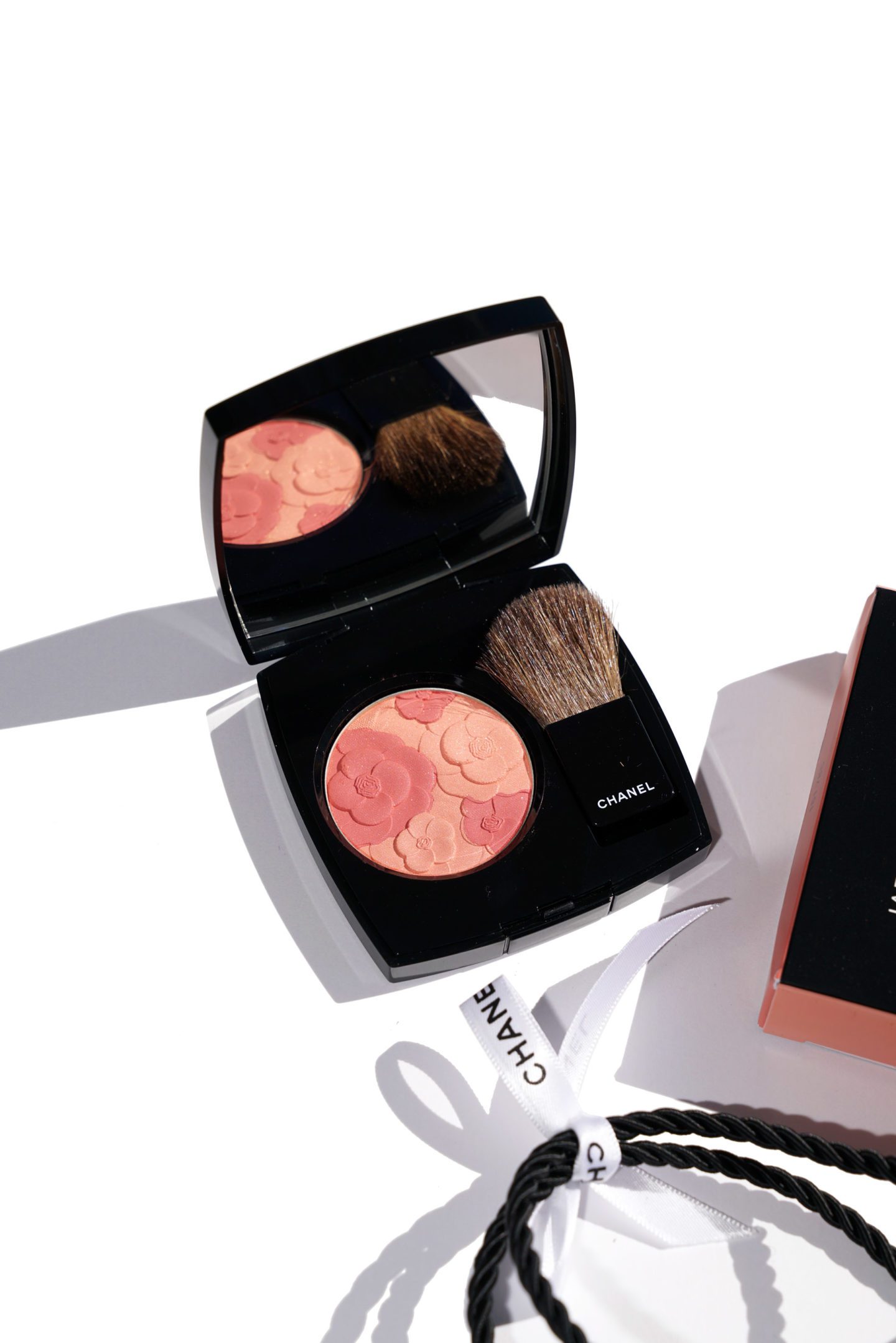 Chanel Jardin de Chanel Blush Camelia Peche Review | Fashion Groom Spot