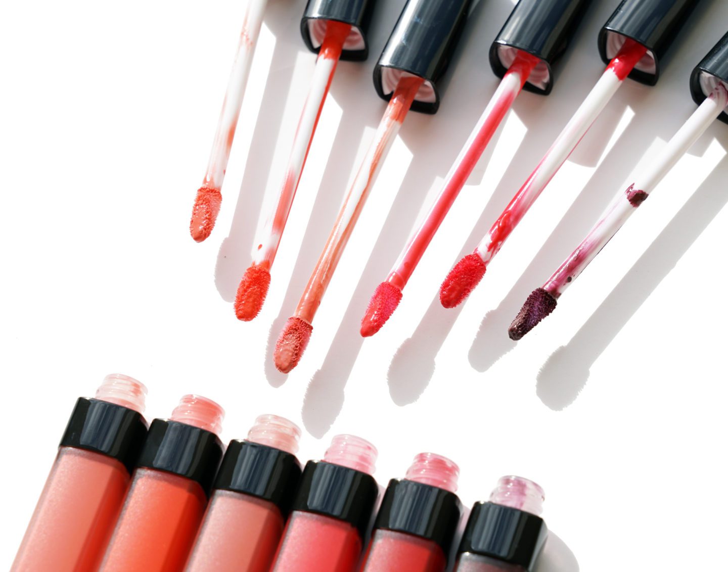 Chanel Rouge Coco Lip Blush Lip Swatches via Fashion Groom Spot, Corail Naturel, Orange Explosif, Tender Rose, Teasing Pink, Rouge Captivant and Burning Berry