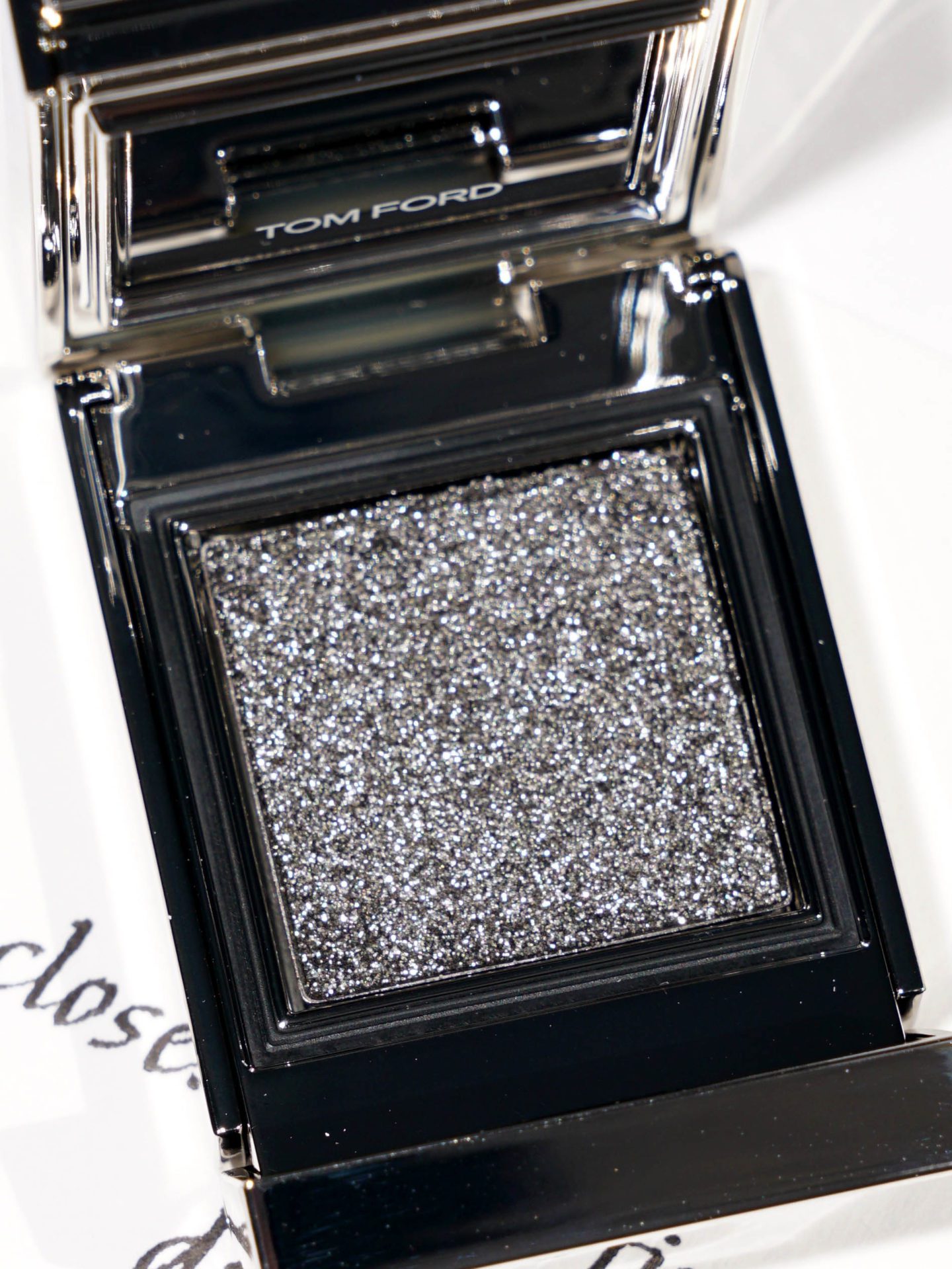 Tom Ford Shadow Extreme SS18 review and swatches