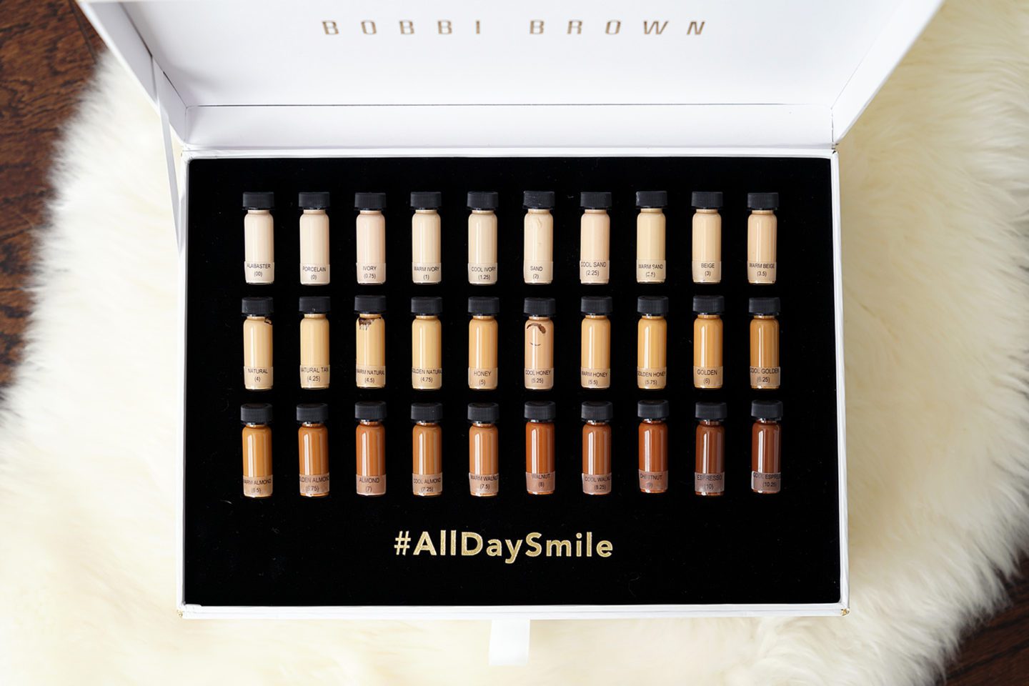 Bobbi Brown Skin Long-Wear Foundation Swatches All Shades