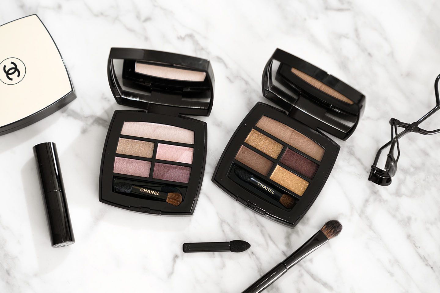 Chanel Les Beiges Health Glow Natural Eyeshadow Palette Light and Deep