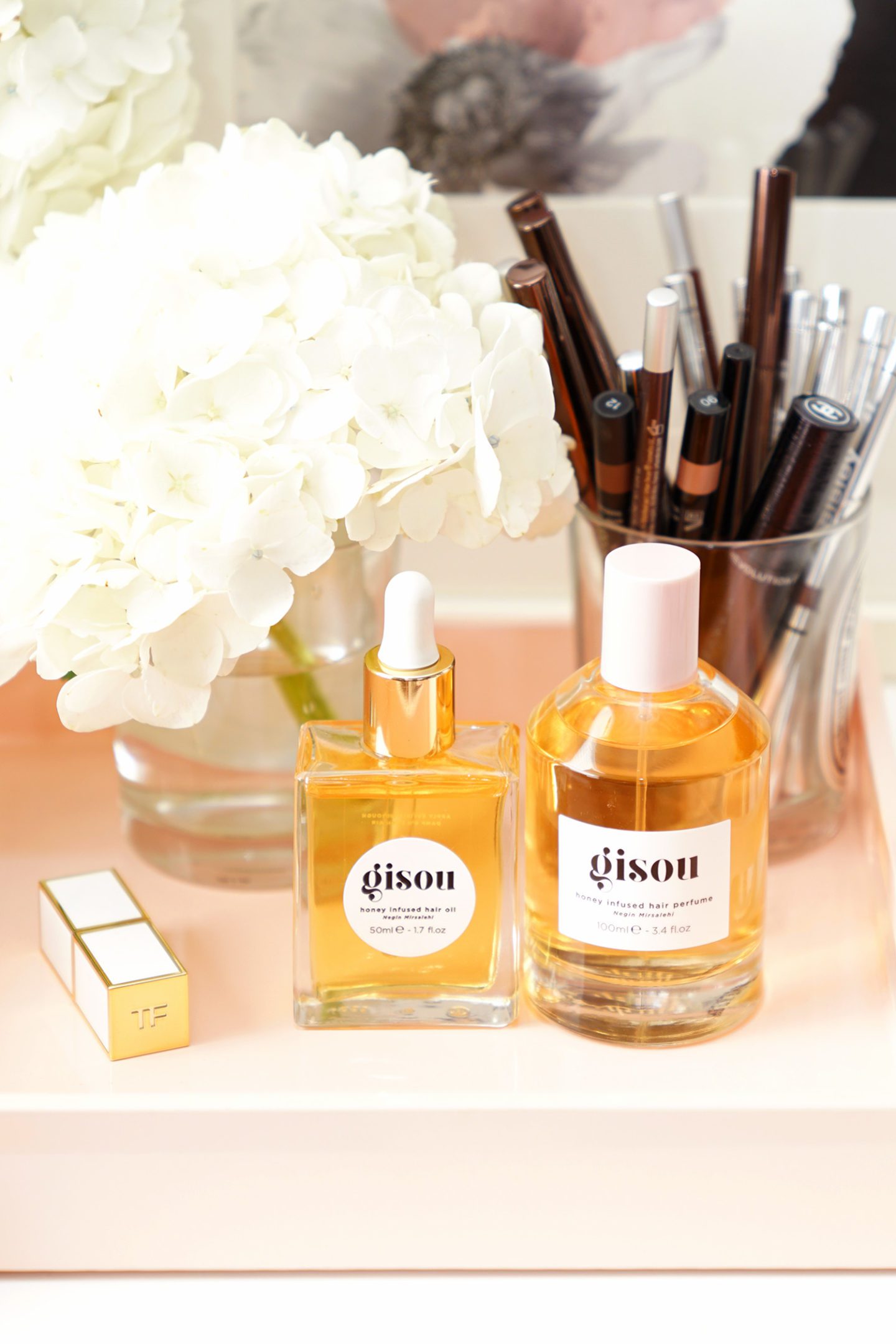 Gisou Honey-Infused Hair Oil and Hair Perfume | Fashion Groom Spot 