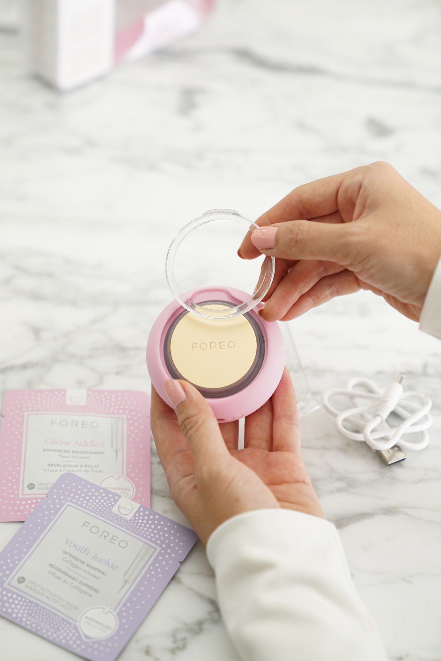 Foreo UFO Smart Mask System Review via Fashion Groom Spot