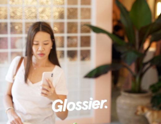 Glossier Pop Up Miami