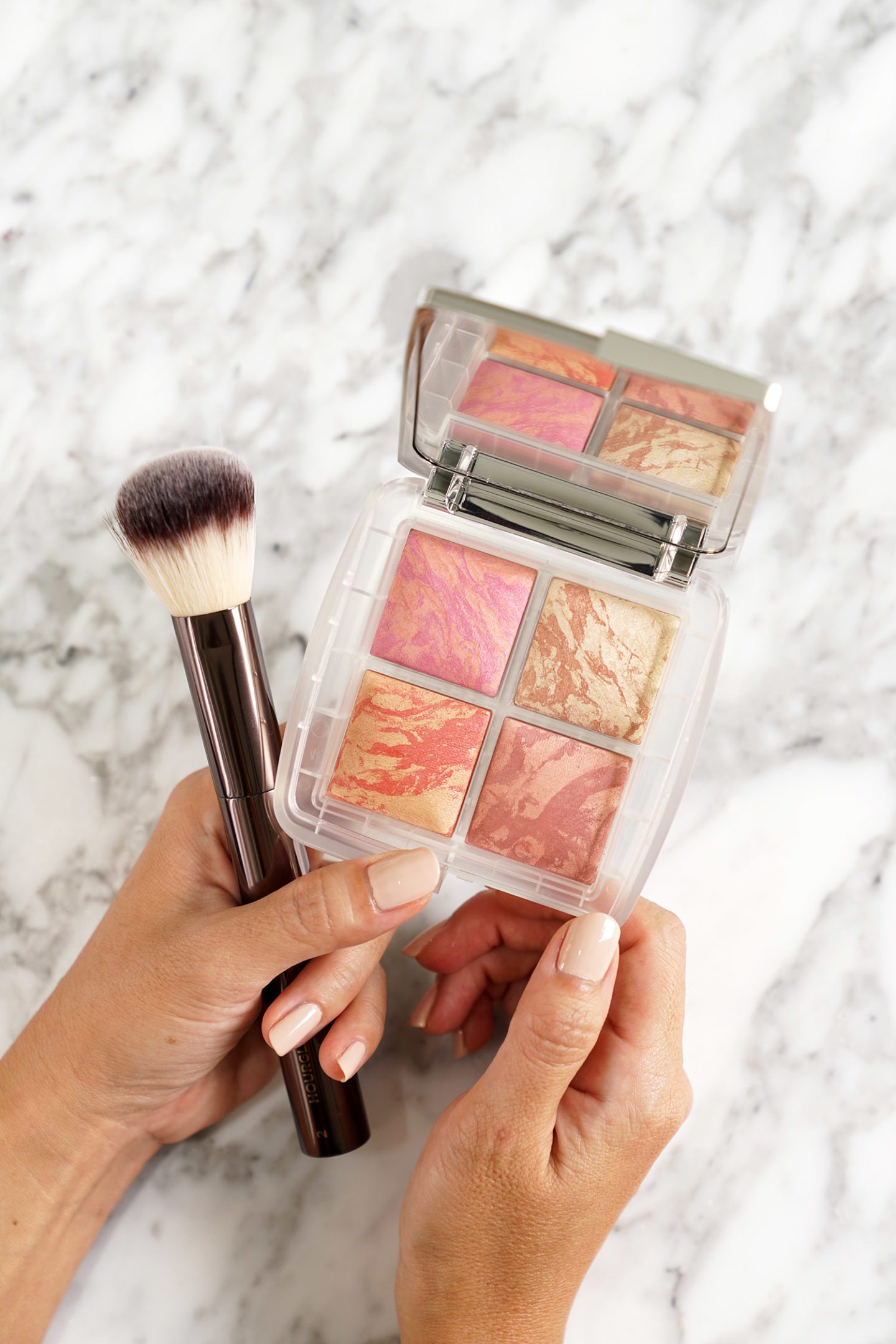 Hourglass Ambient Lighting Blush Quad Ghost