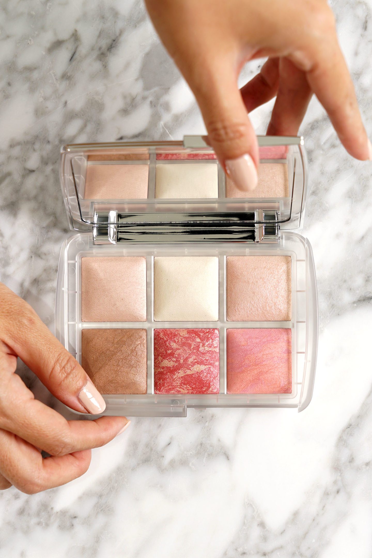 Hourglass Ambient Lighting Edit Ghost 2019