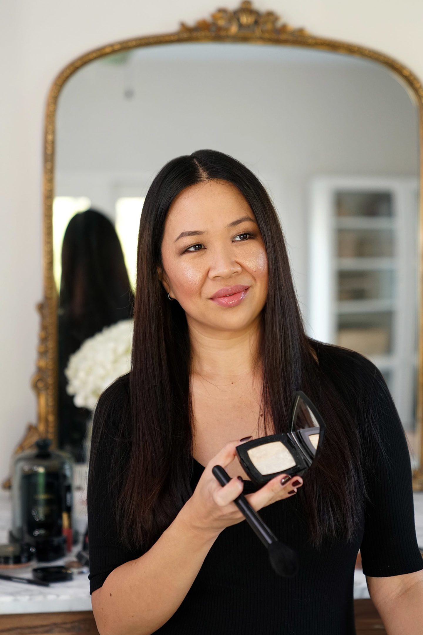 Chanel Duo de Camelias Highlighter