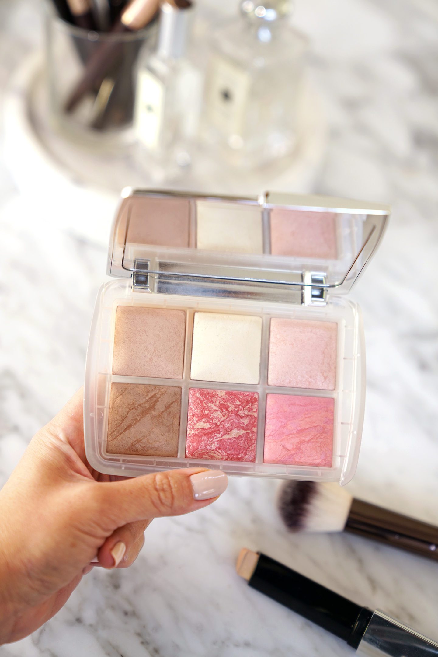 Best Holiday Cheek Palette: Hourglass Ghost