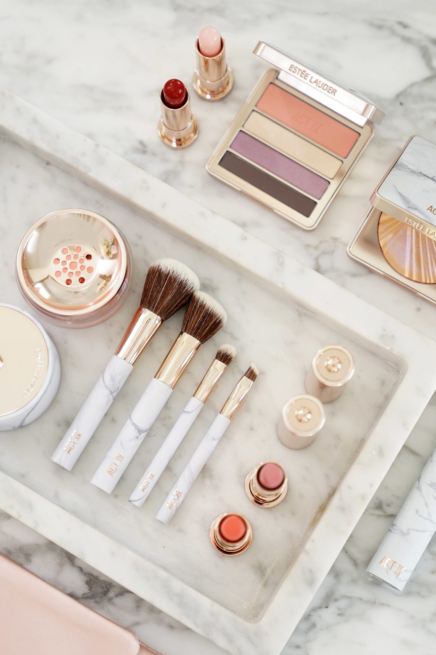 Estee Lauder Act IV Brushed By Fame Makeup Brush Kit