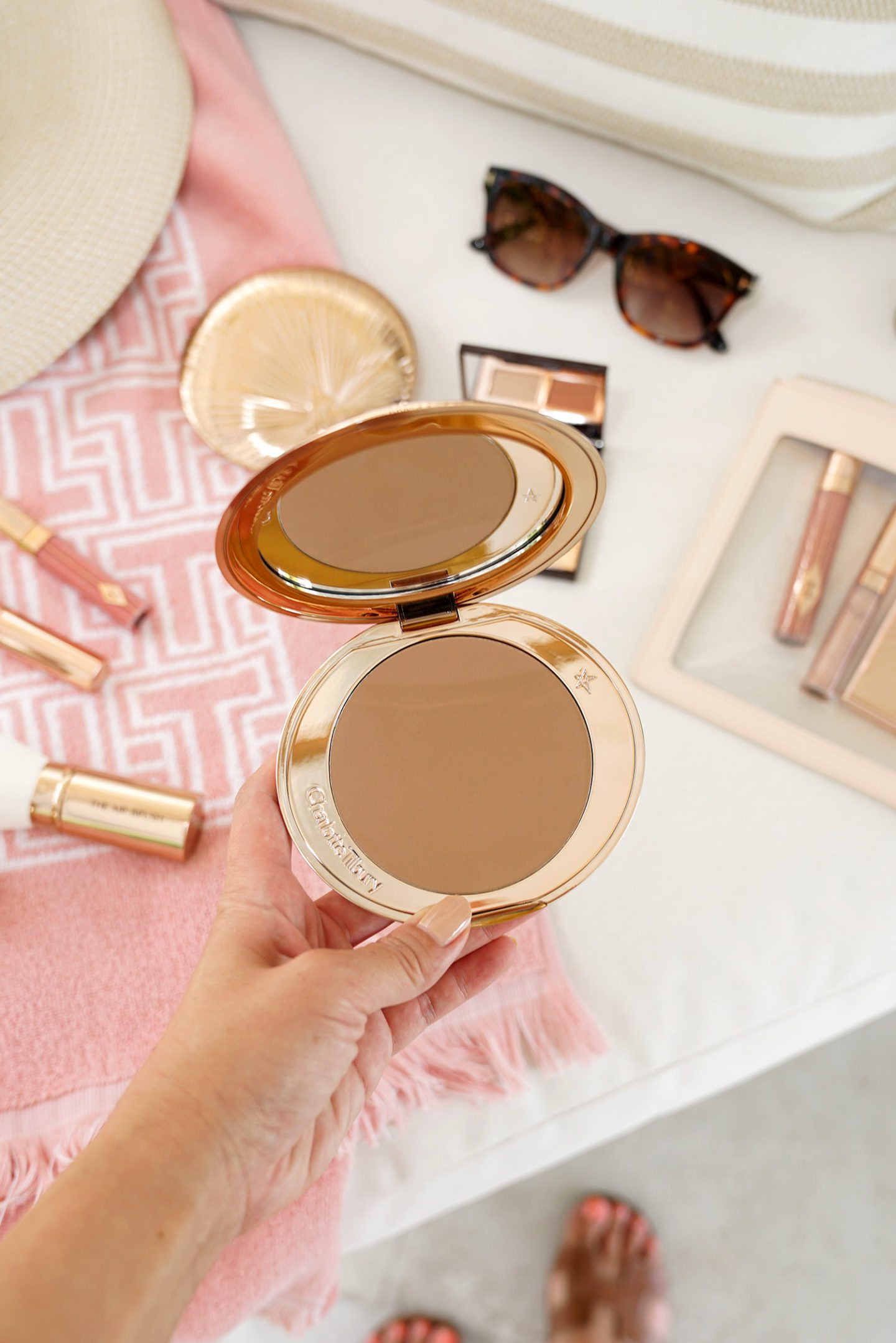 Charlotte Tilbury Airbrush Bronzer in Medium | Fashion Groom Spot