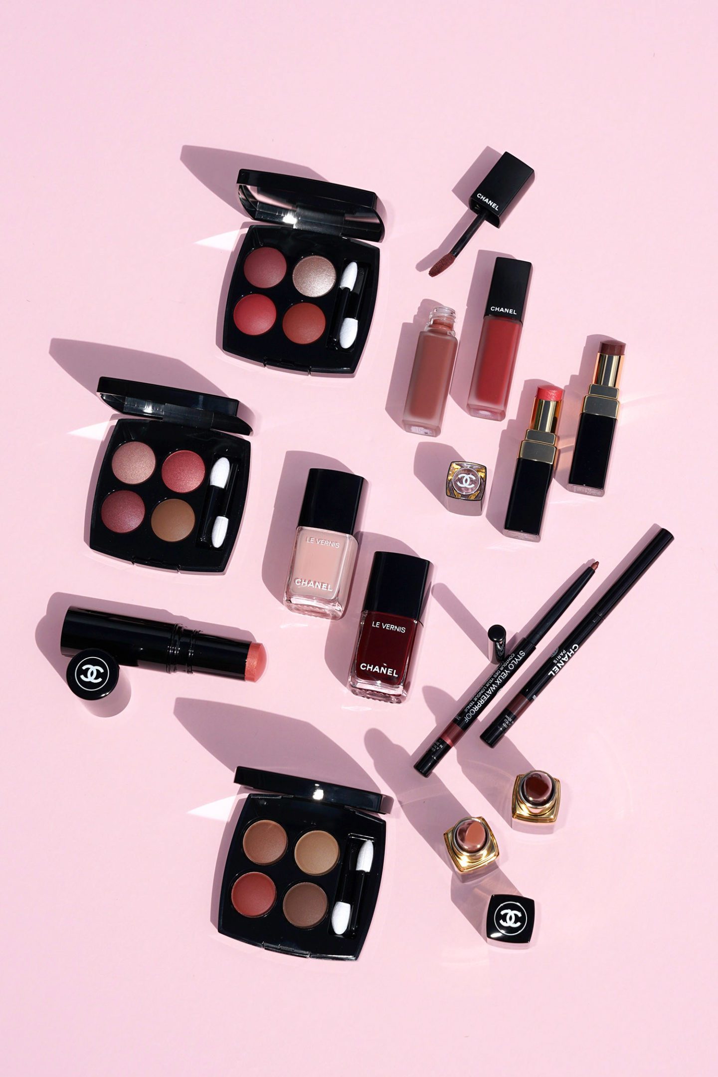 Chanel Fall-Winter 2020 Collection Review and Swatches