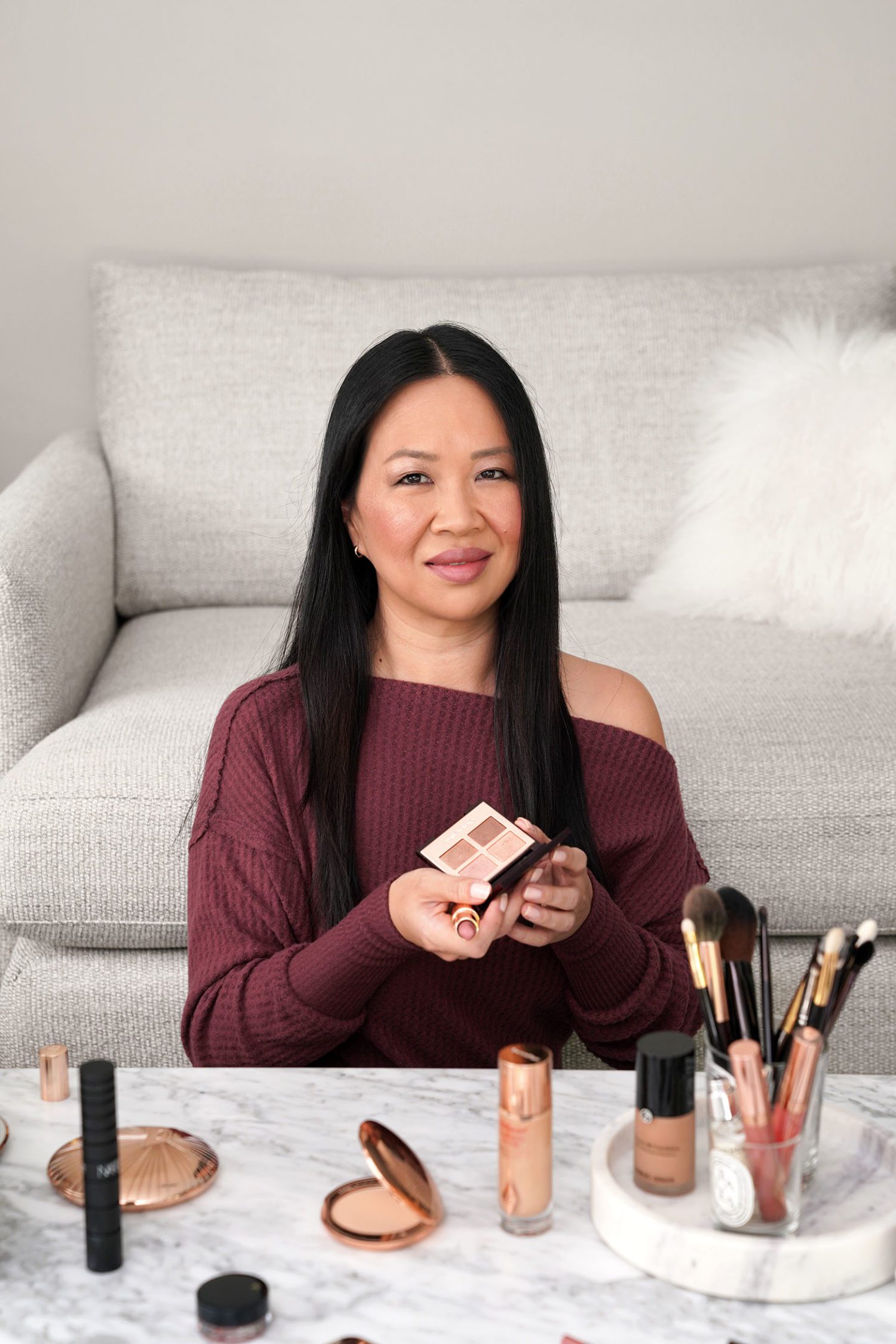 Charlotte Tilbury Pillow Talk Matte Revolution and Lip Cheat Lip Liner