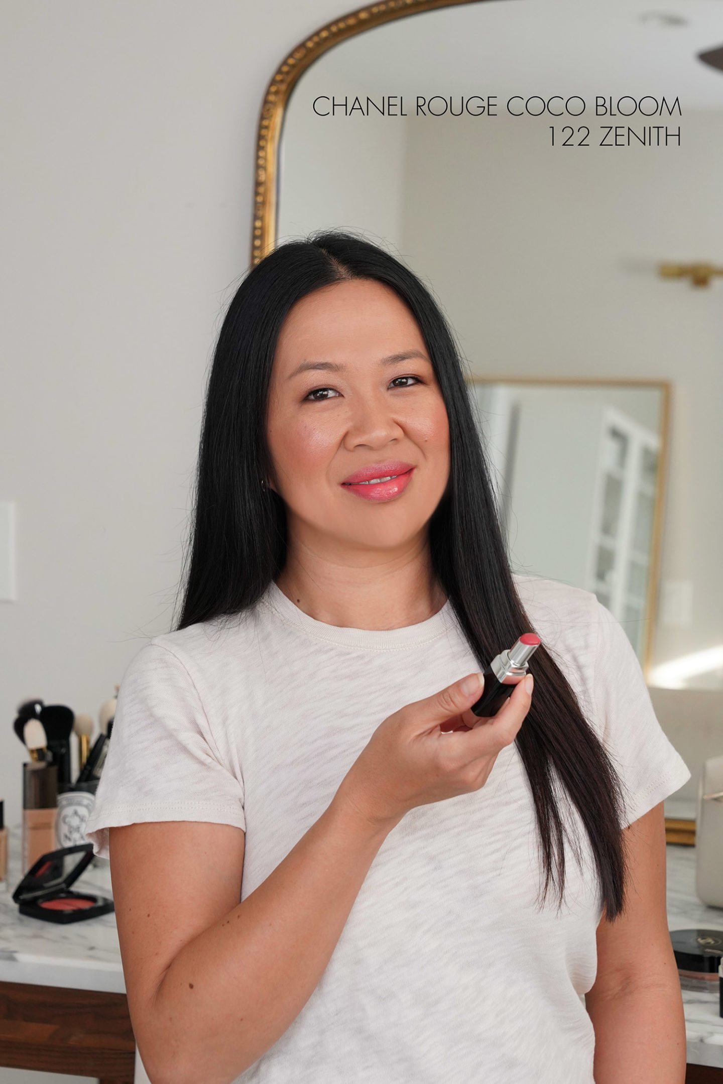 Chanel Rouge Coco Bloom Hydrating Lipstick 122 Zenith