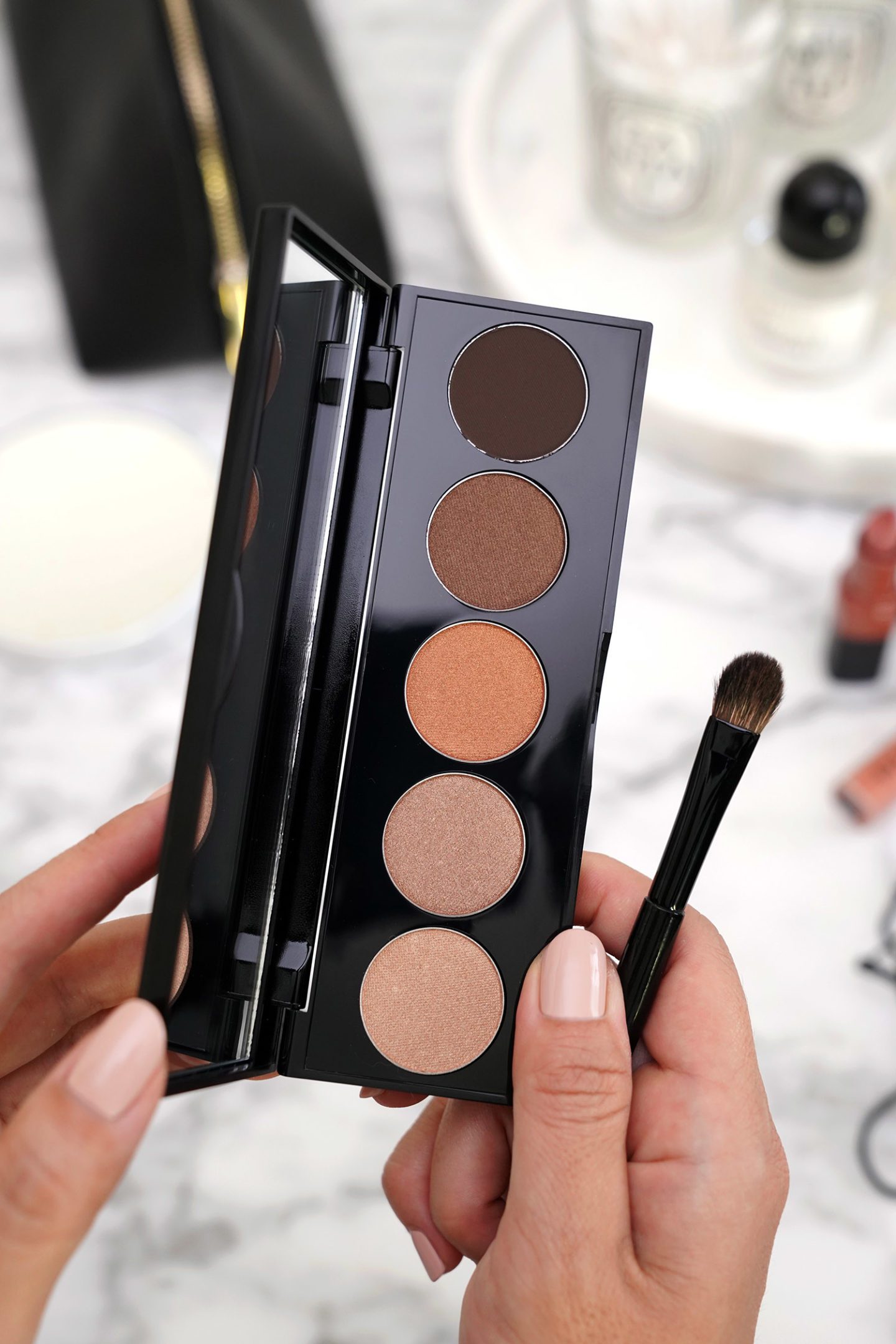 Bobbi Brown Real Nudes Eyeshadow Palettes in Golden Nudes