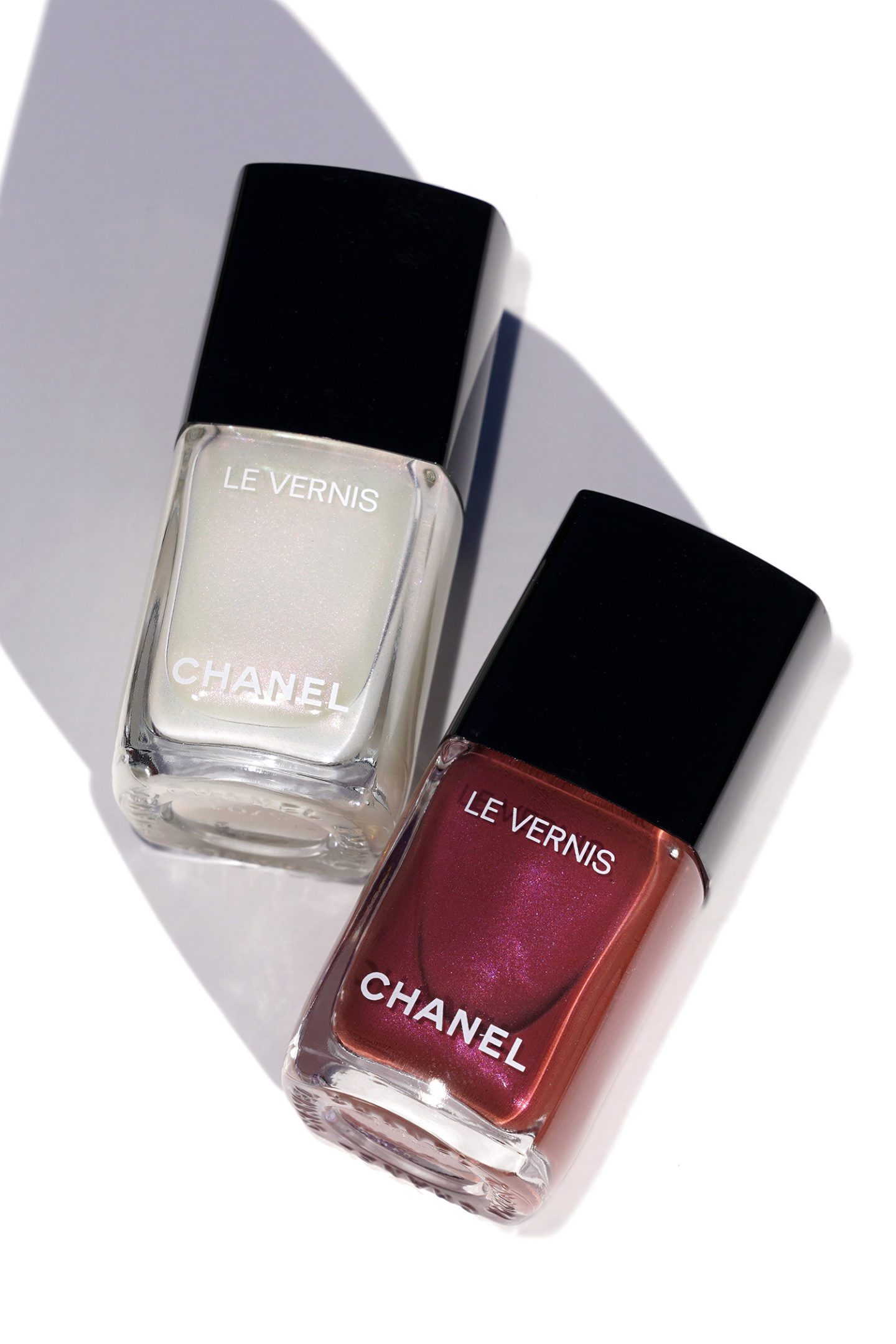 Chanel Le Vernis Perle Blanche 889 and Perle Burgundy 891