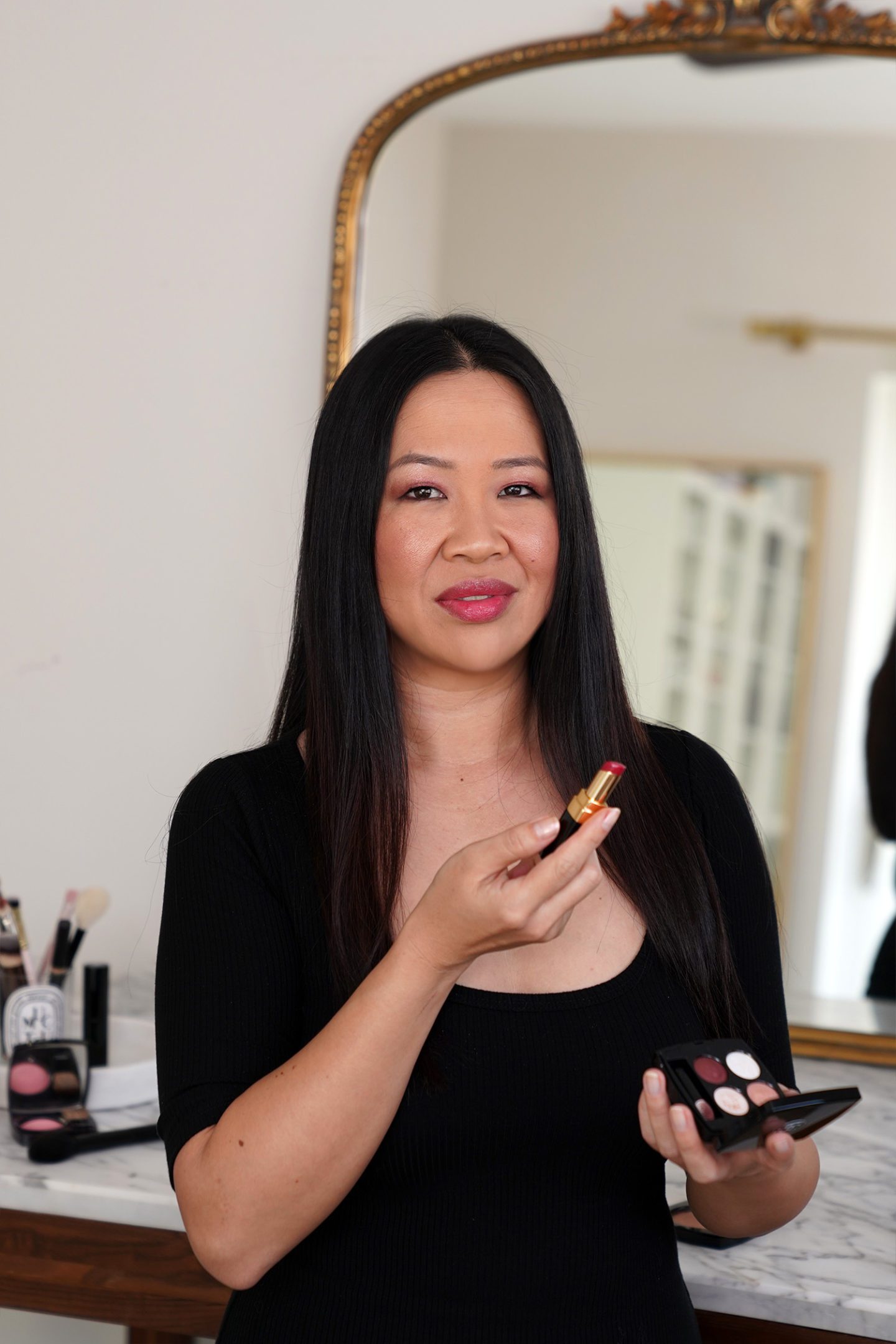 Chanel Rouge Coco Flash in Delicatesse 156