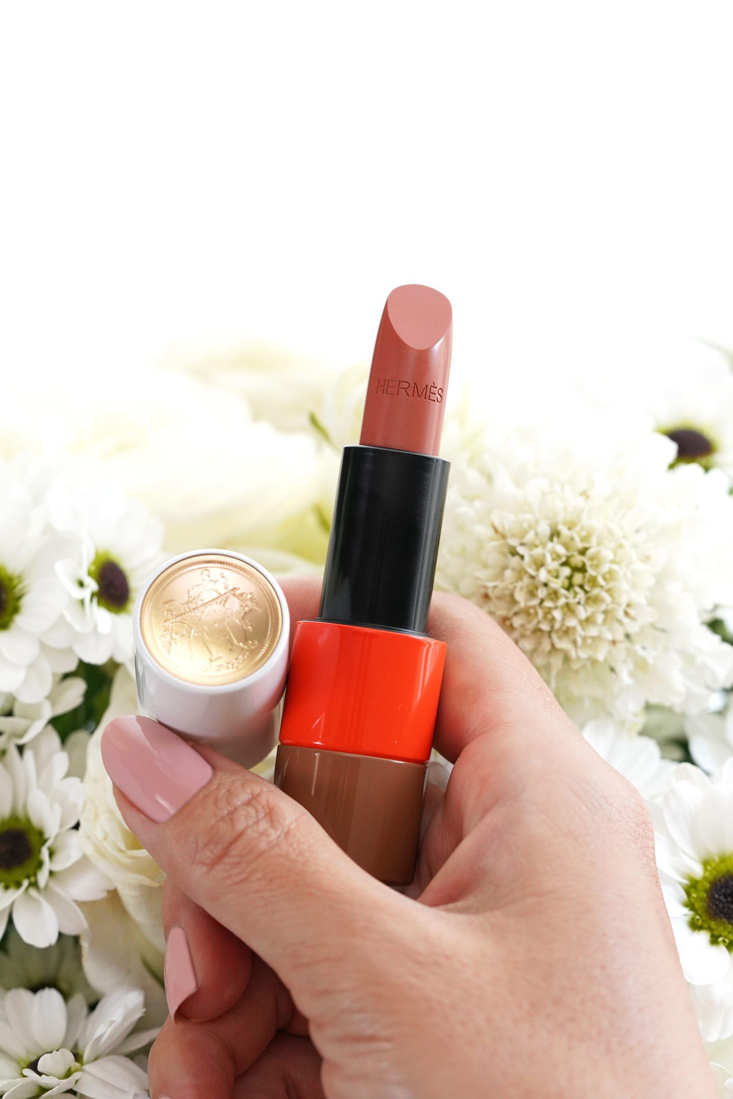 Hermes Satin Lipstick in 17 Beige Ebloui 