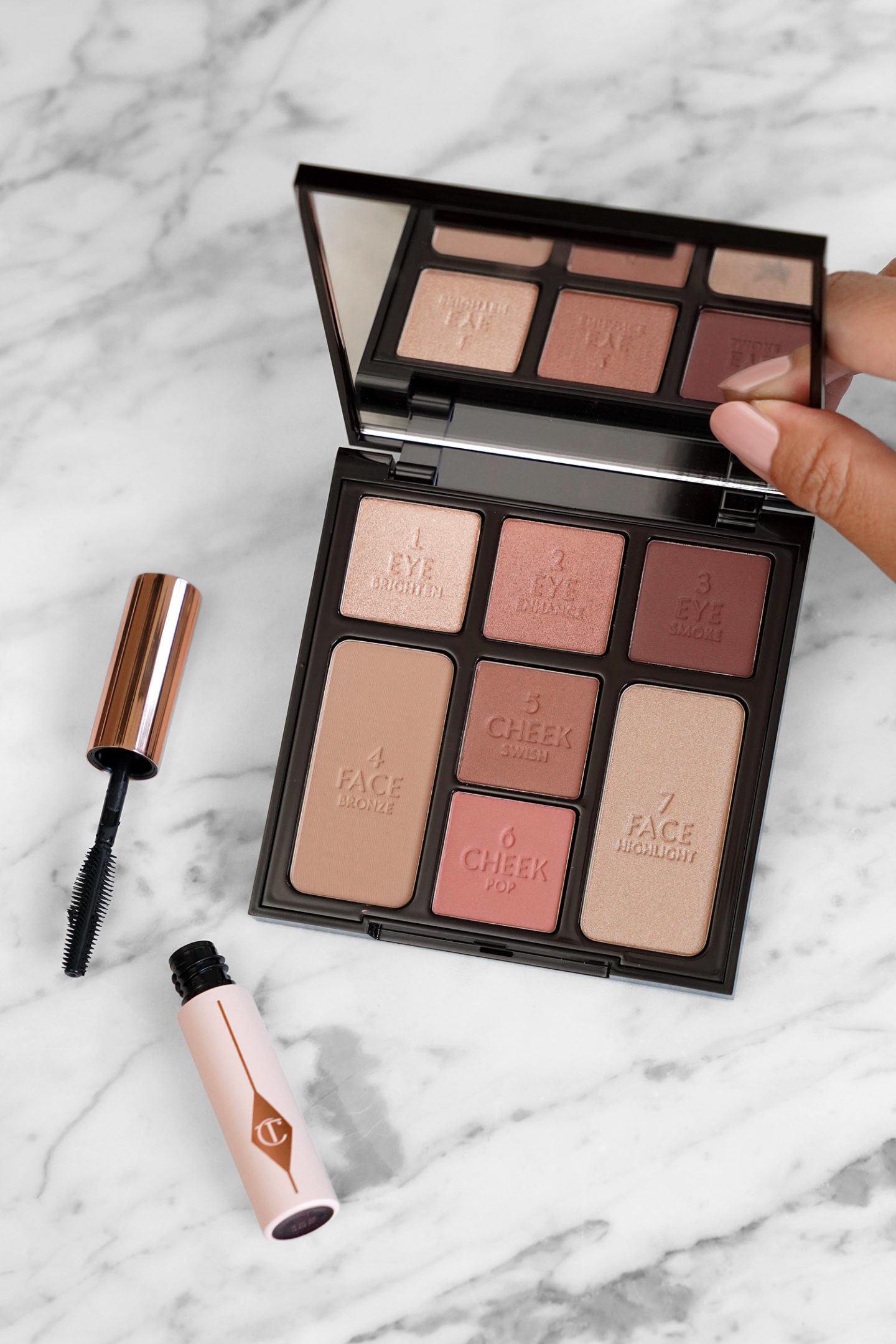 Charlotte Tilbury Sunset Dreamscape Face & Eye Palette Set 