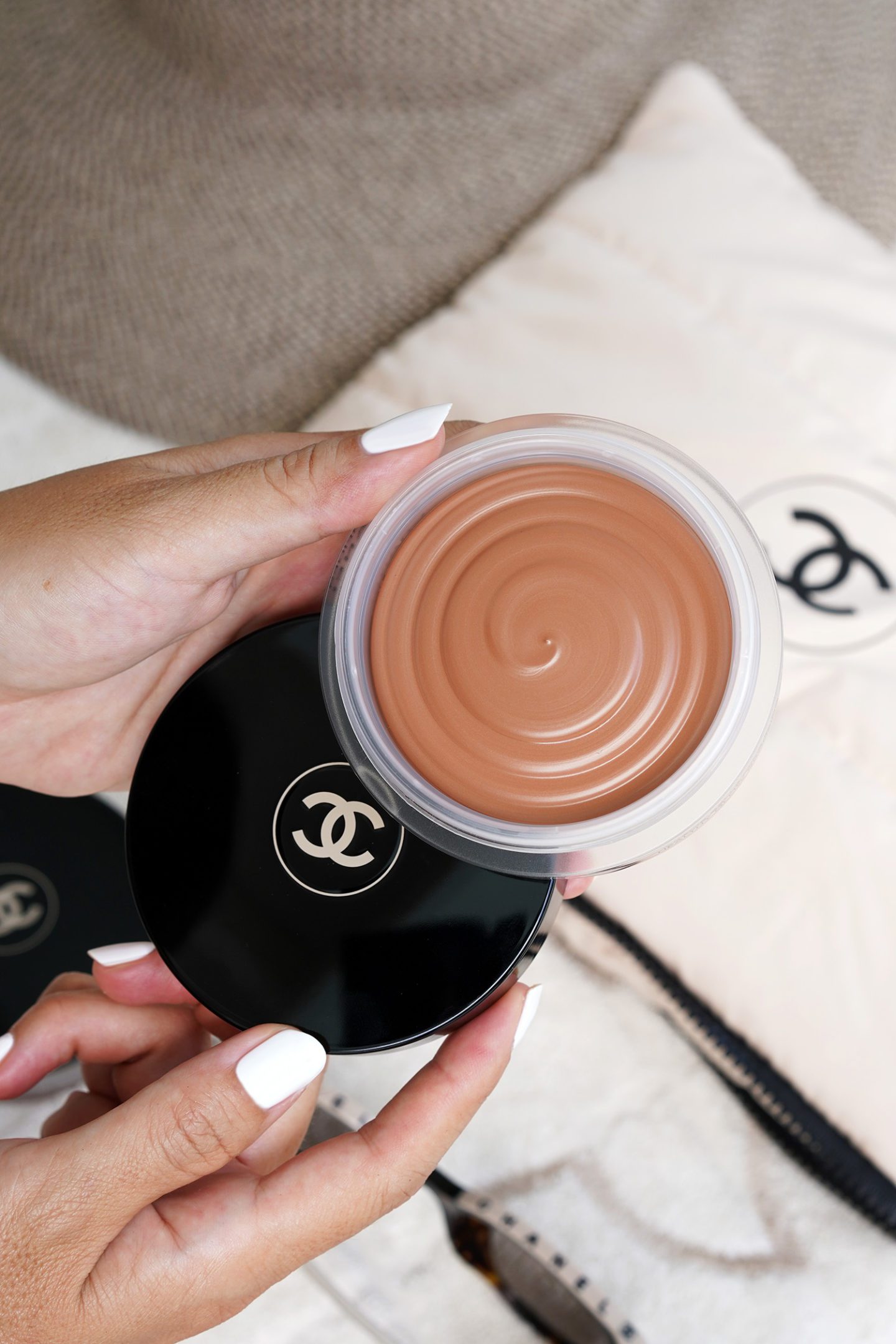 Chanel Les Beiges Healthy Glow Bronzing Cream 392