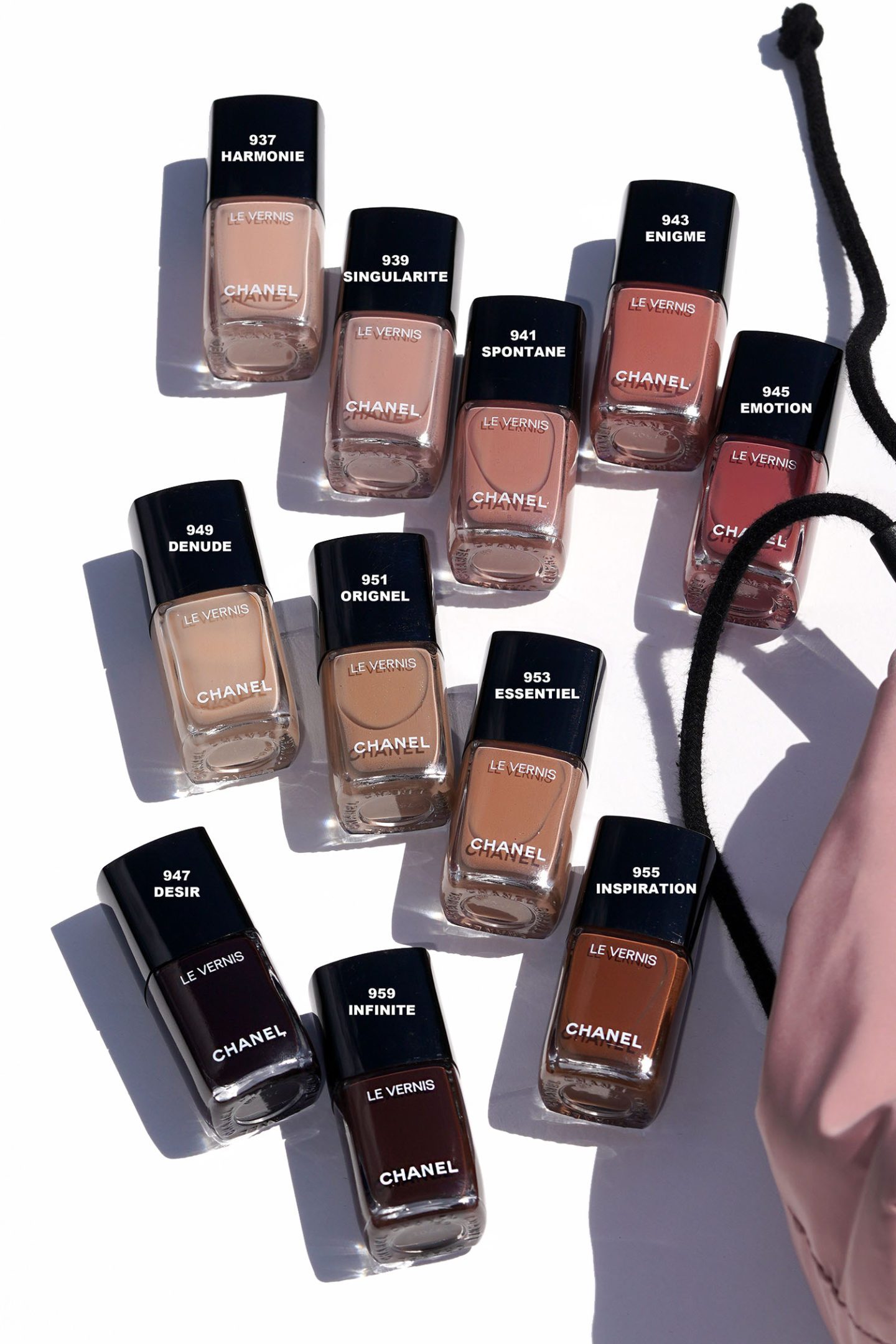Chanel Fall 2022 Le Vernis Longwear Nail Colors