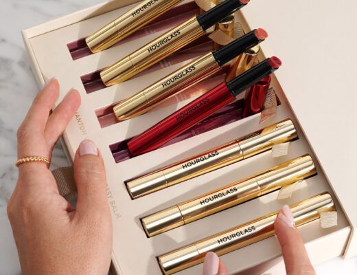 Hourglass Phantom Volumizing Glossy Lip Balm