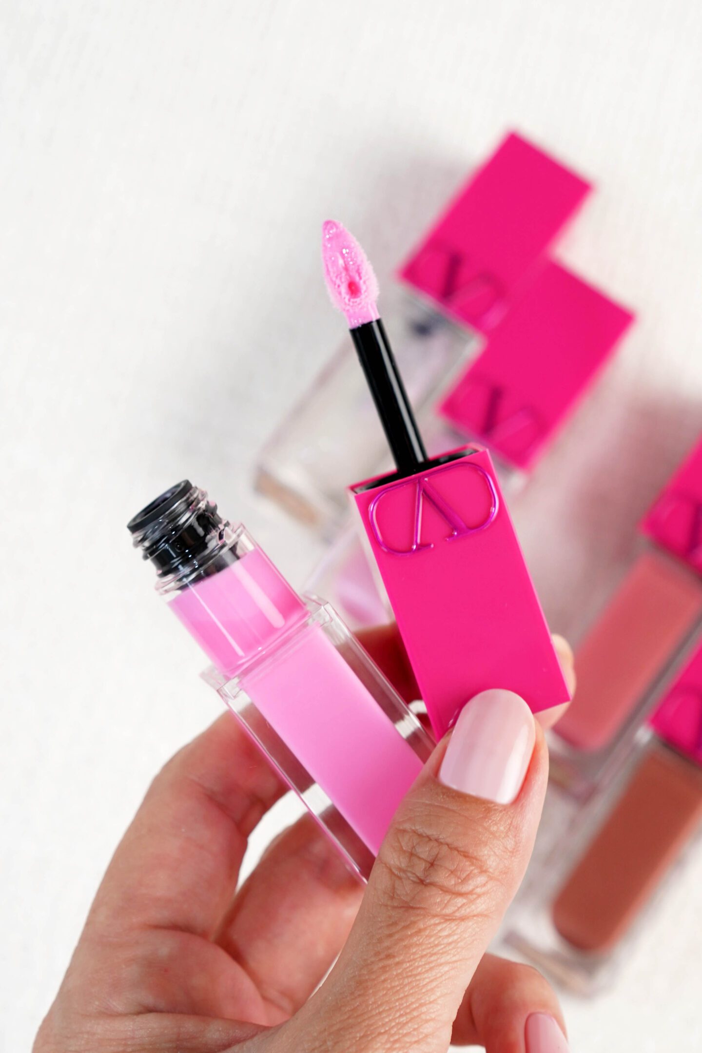 Valentino Puffer Gloss Plumping Lip Gloss review