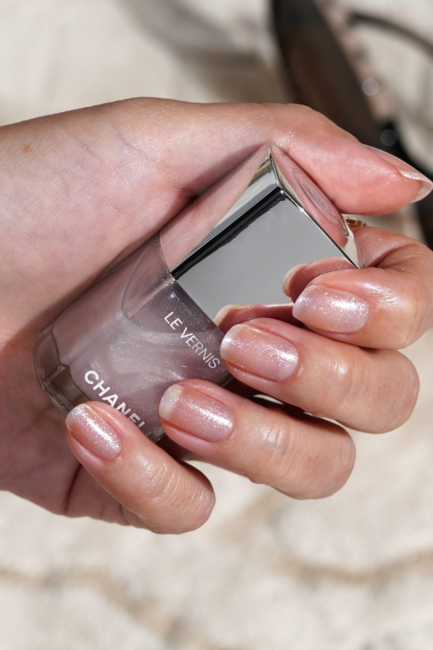 New Chanel Le Vernis for Summer 2025 - Beach Icon