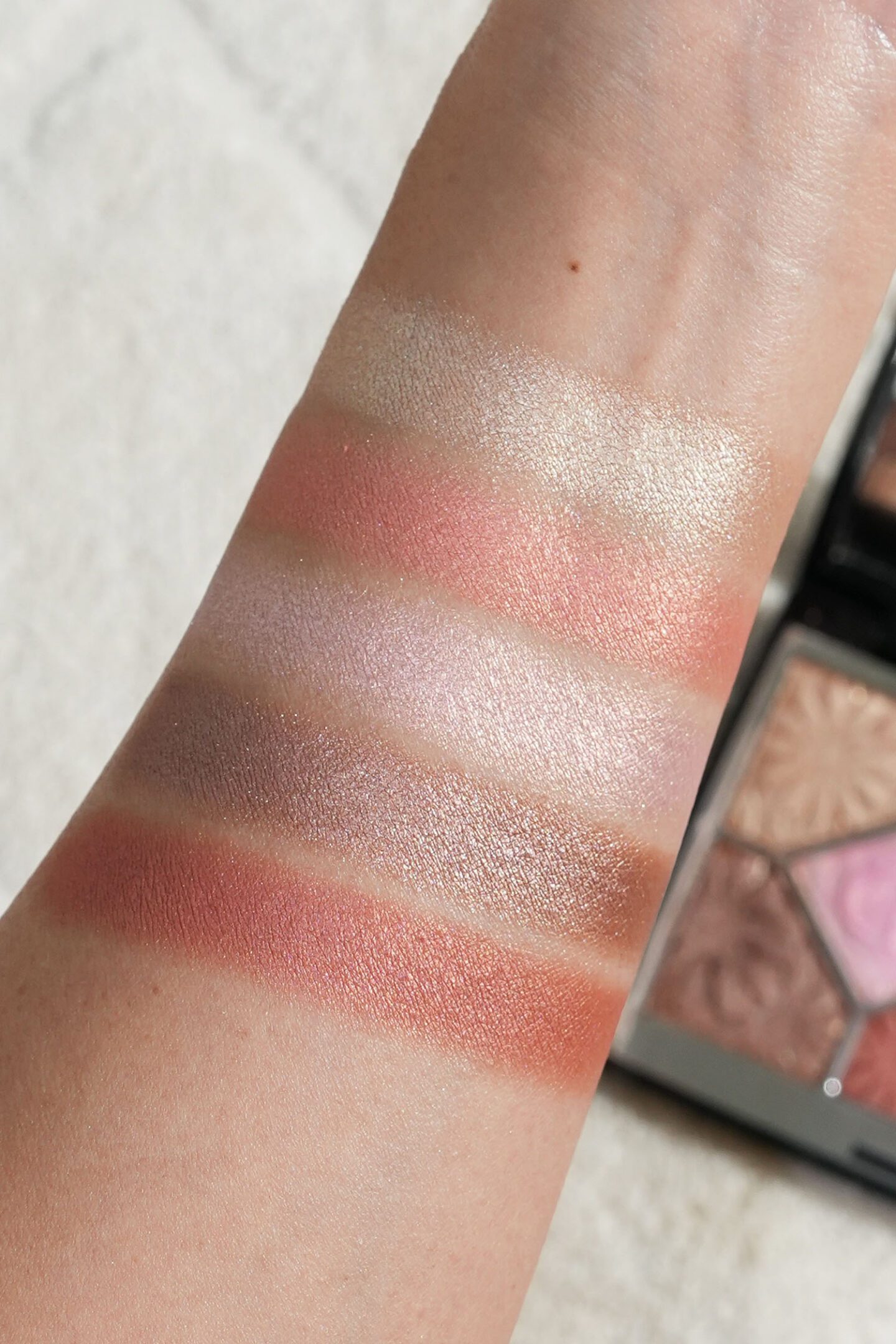 Dior 670 Sunset Bronze Eyeshadow Swatches