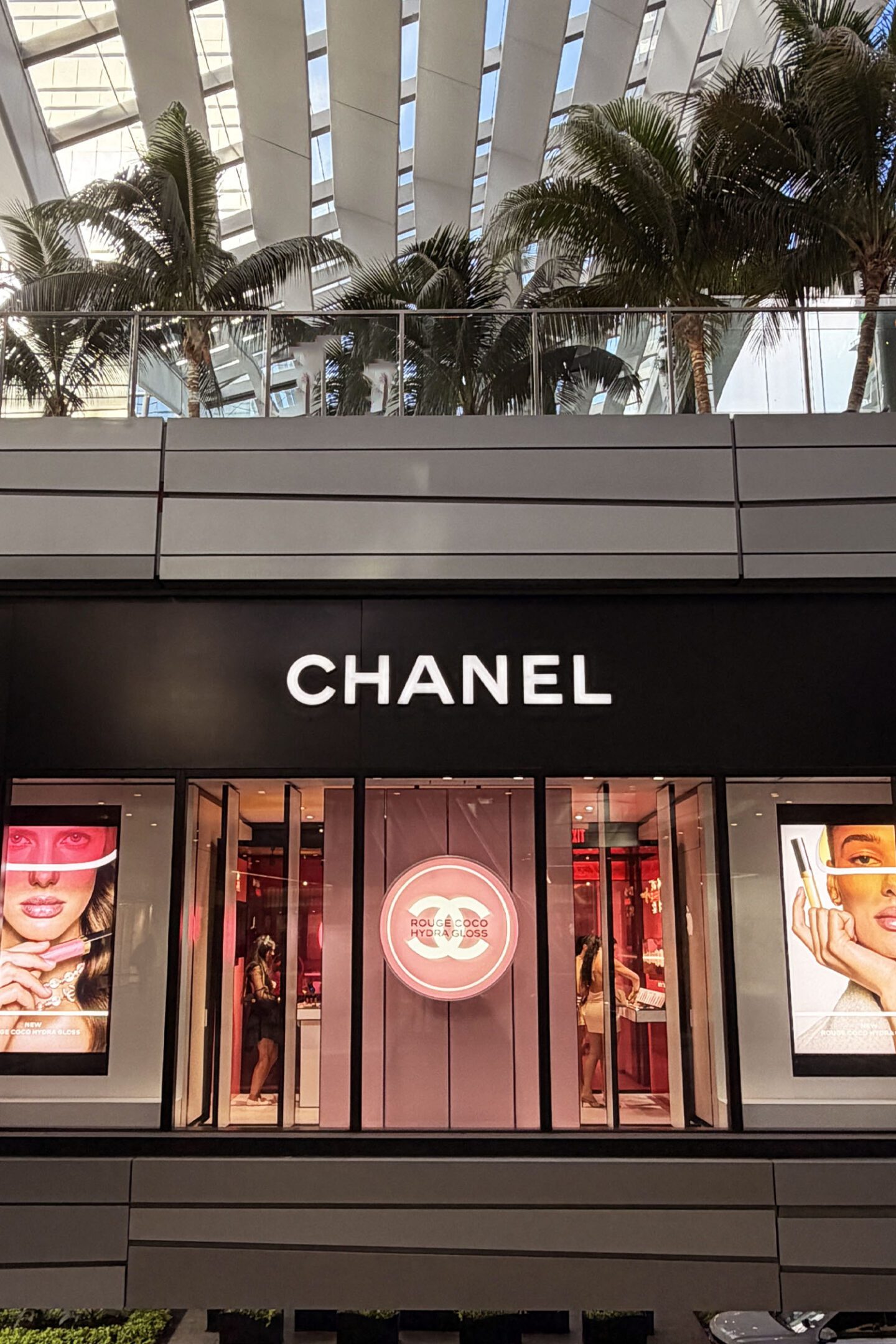 Chanel Rouge Coco Hydra Gloss Pop Up Miami Brickell